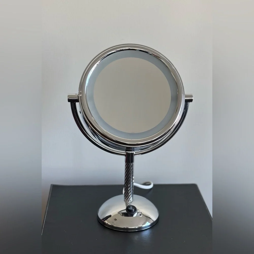 Elegant Silver Vanity Mirror, Lighted Makeup Mirror, 1X/5X Magnifying Mirror